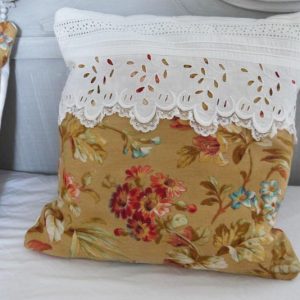 housses-de-coussin-fond-ocre_539_3