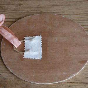 medaillon-femme-au-chapeau_2602_4