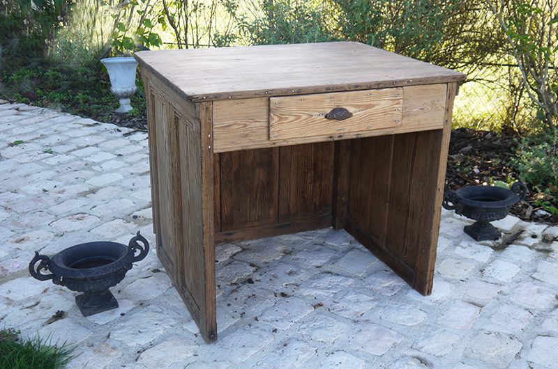 Petit comptoir de commerce