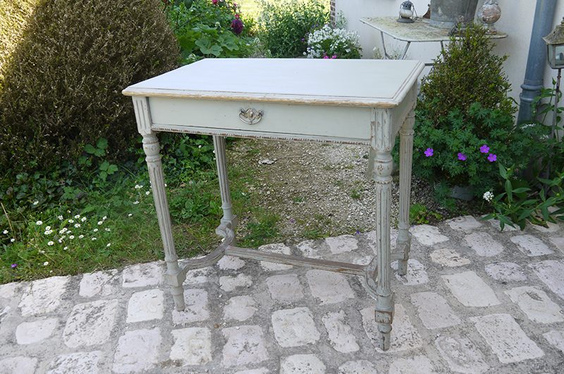 Table Louis XVI