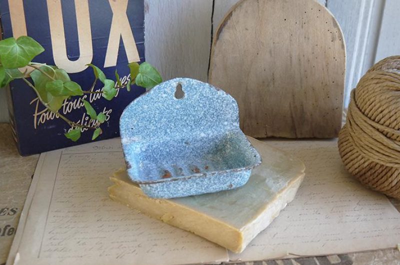 Porte savon émaillé bleu