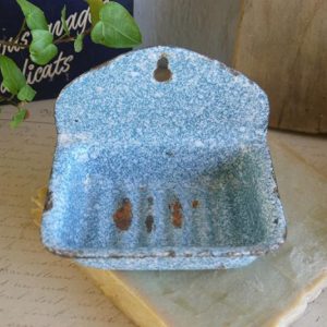 porte-savon-emaille-bleu_3206_2-1024x768