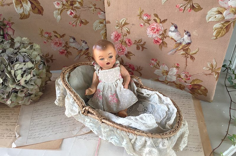 Poupée et son couffin