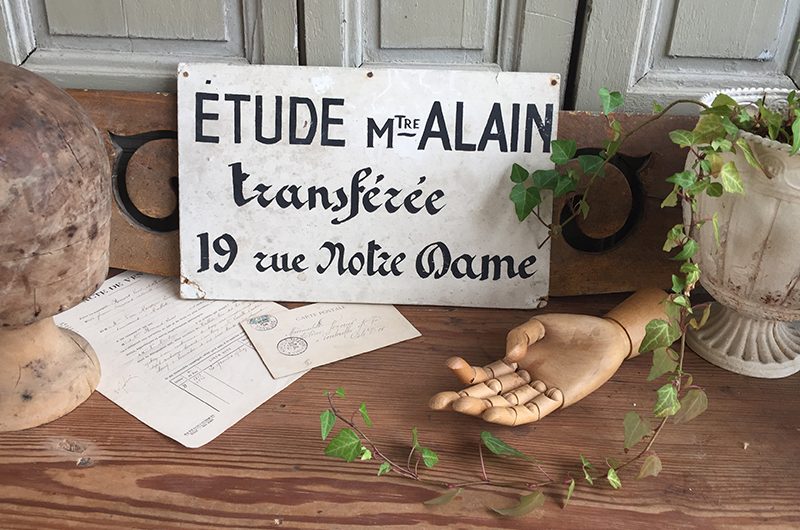 Panneau « Etude Maitre Alain « 