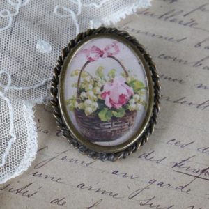 broche-panier-de-muguet_2935_2-1024x768-1-1024x768-1-1024x768