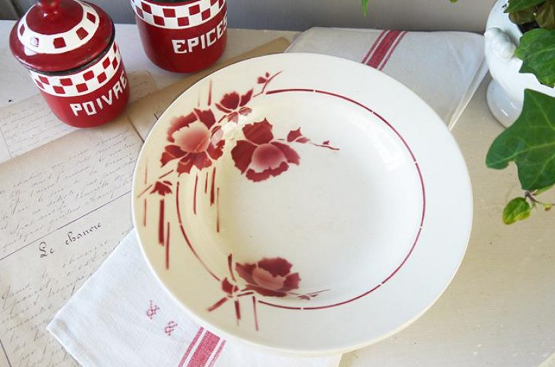 Quatre assiettes creuses