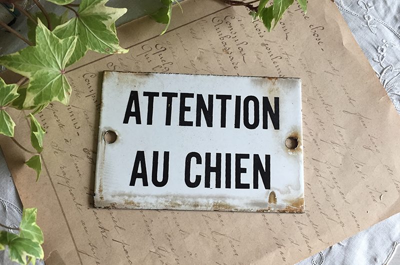 Plaque  » Attention au chien « 