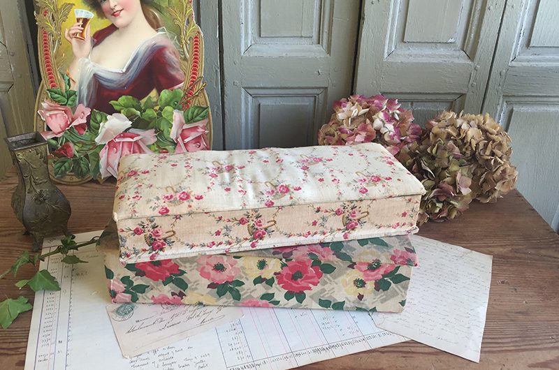 Boites rectangulaires en tissu