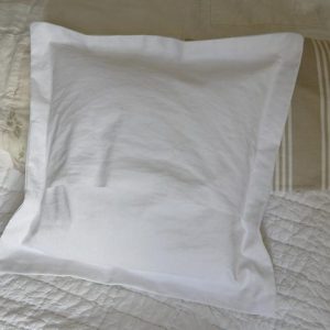 housse-de-coussin-a-poche_2729_5-1024x768-1-1024x768