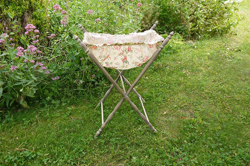 Travailleuse tissu fleuri