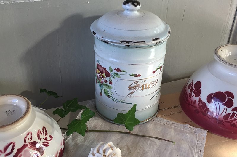 Pot émaillé  » Sucre « 