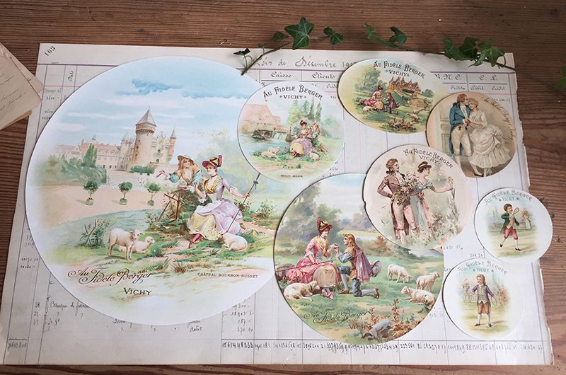 Etiquettes de boites