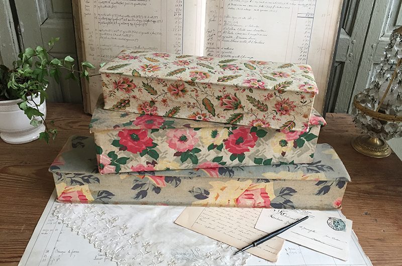 Boites rectangulaires en tissu