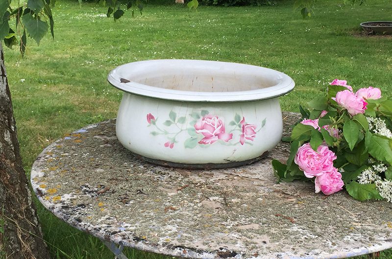 Jardinière émaillée