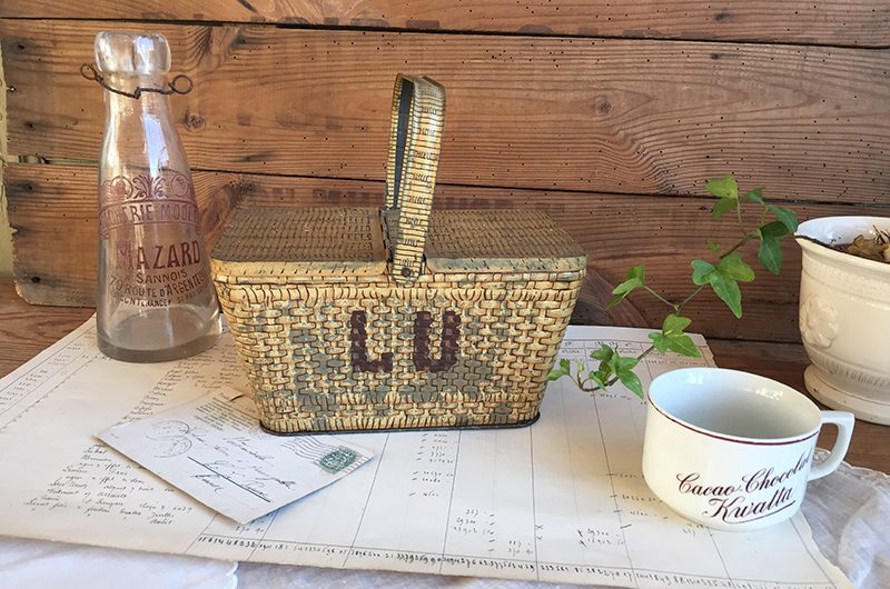 Boite publicitaire Lu