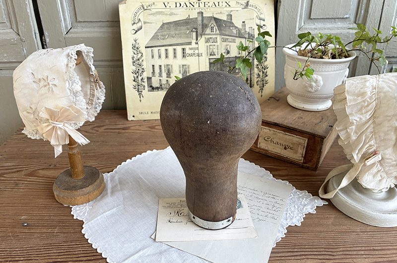 Tête taille poupée