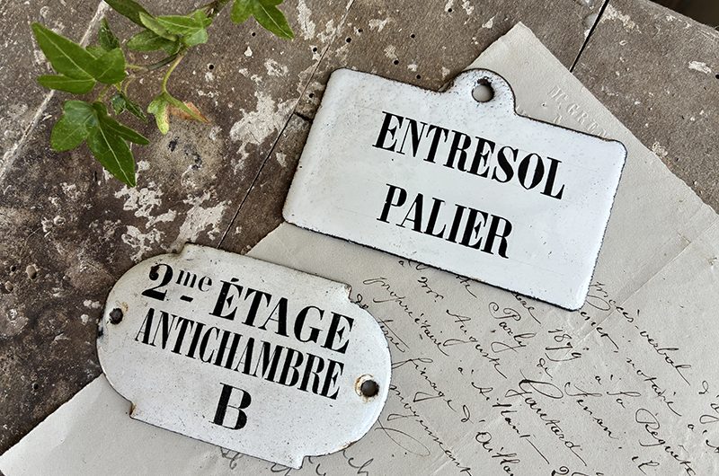 Plaques émaillées anciennes