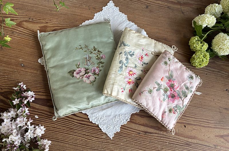 Pochettes et coussin