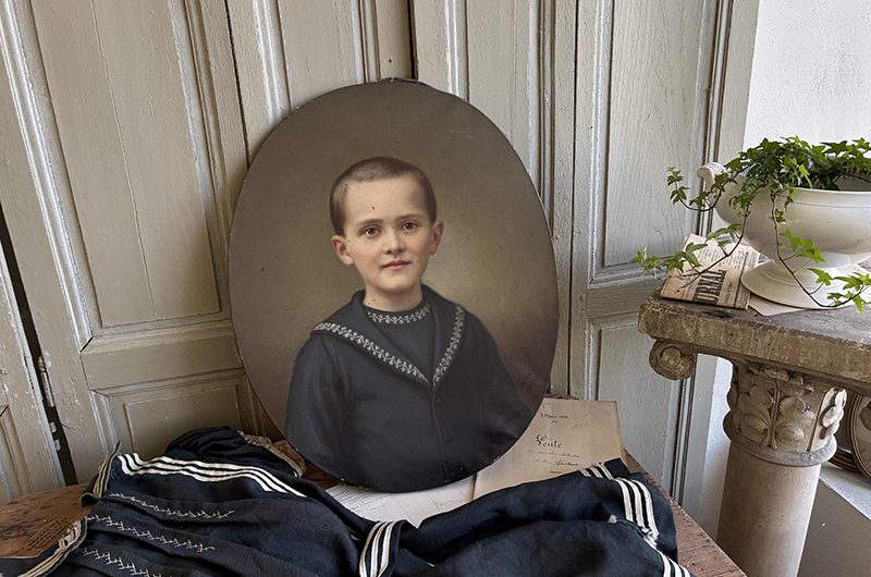 Grand portrait ovale