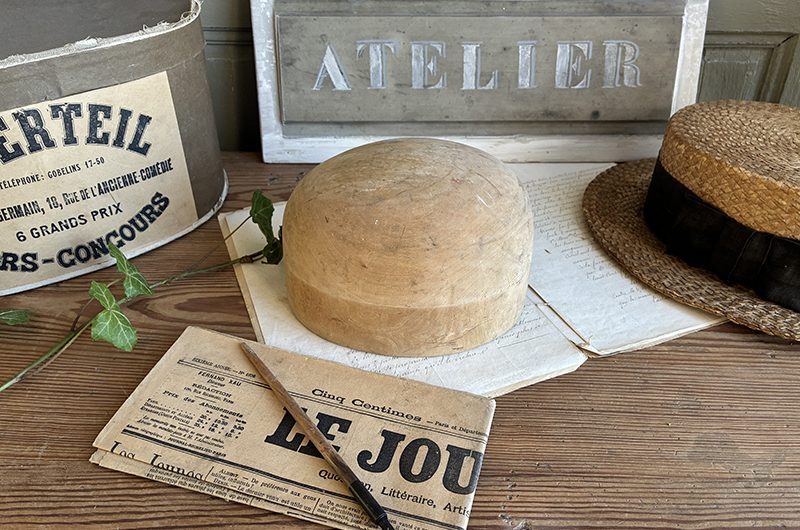 Forme à chapeaux