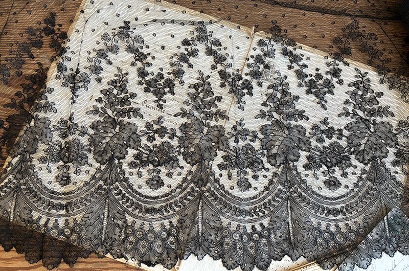 Dentelle noire